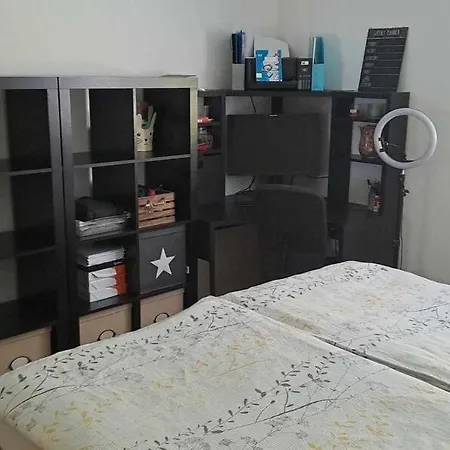 Stunning Garden Flat On The Hills Next To Old Town